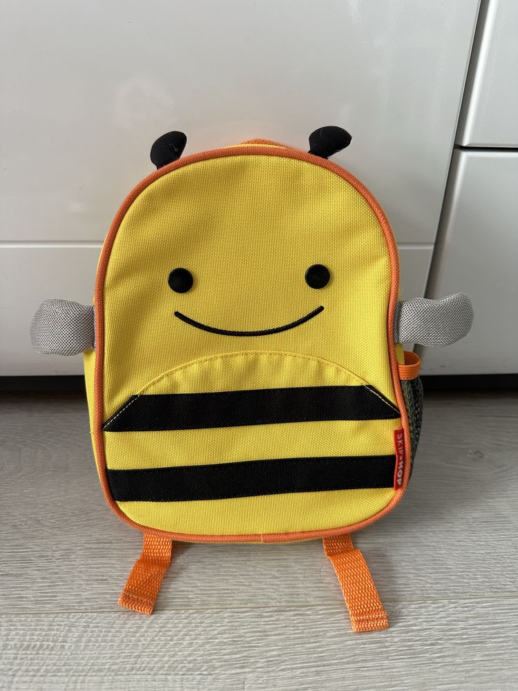 Plecak dla przedszkolaka pszczółka stan bdb