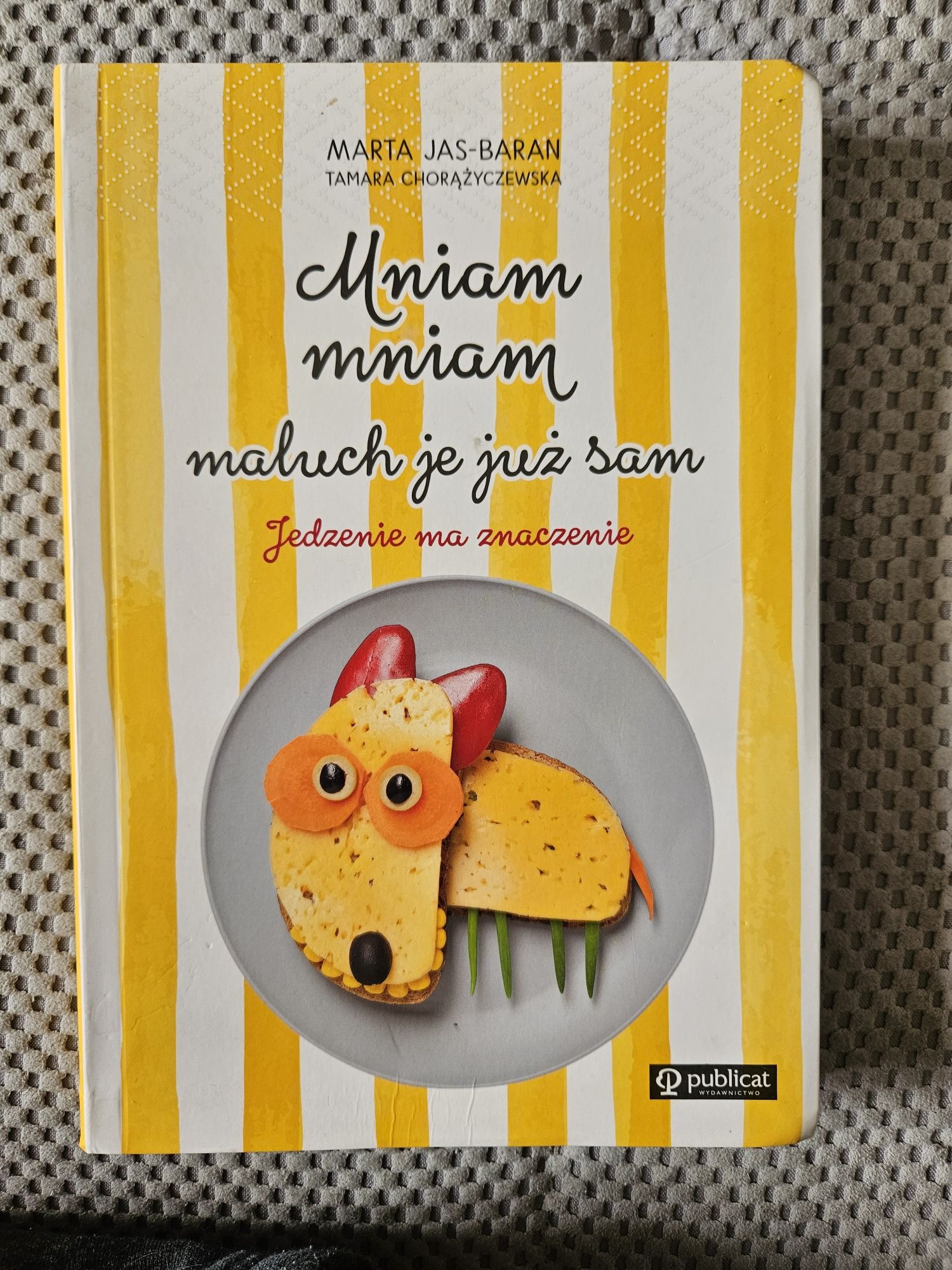 Mniam mniam maluch je już sam