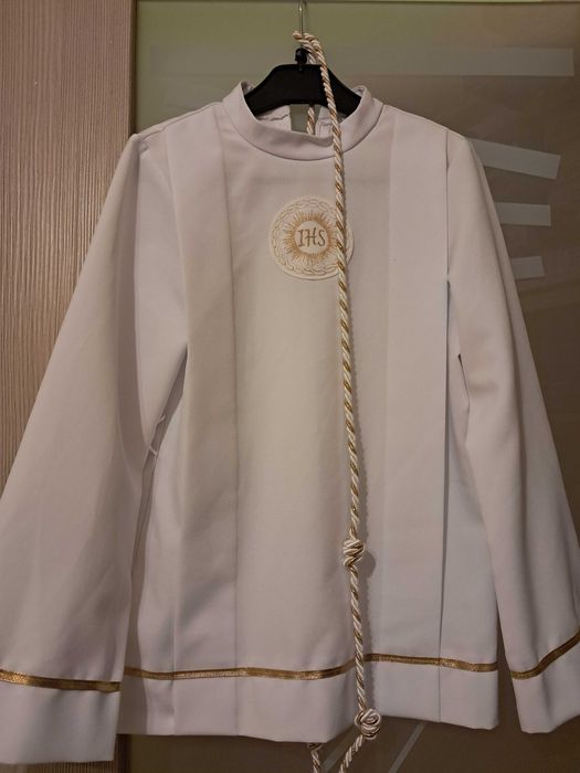 Strój komunijny z polarem dla chłopca