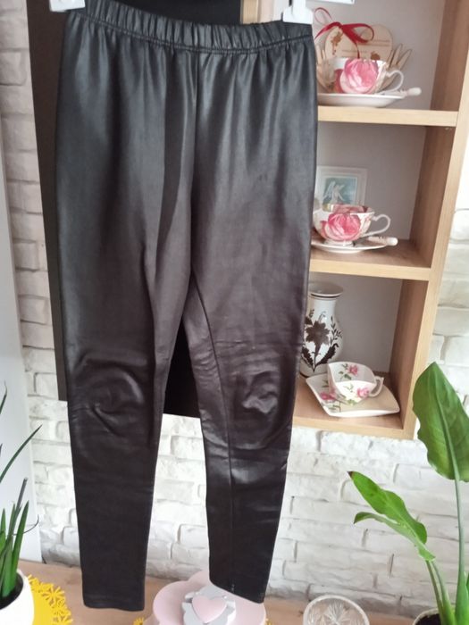 Spodnie damskie legginsy skórzane
