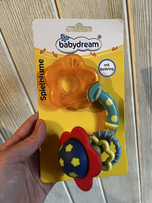 Нові прорізувачі Nuby та Babydream, в упаковці, лот 2 шт