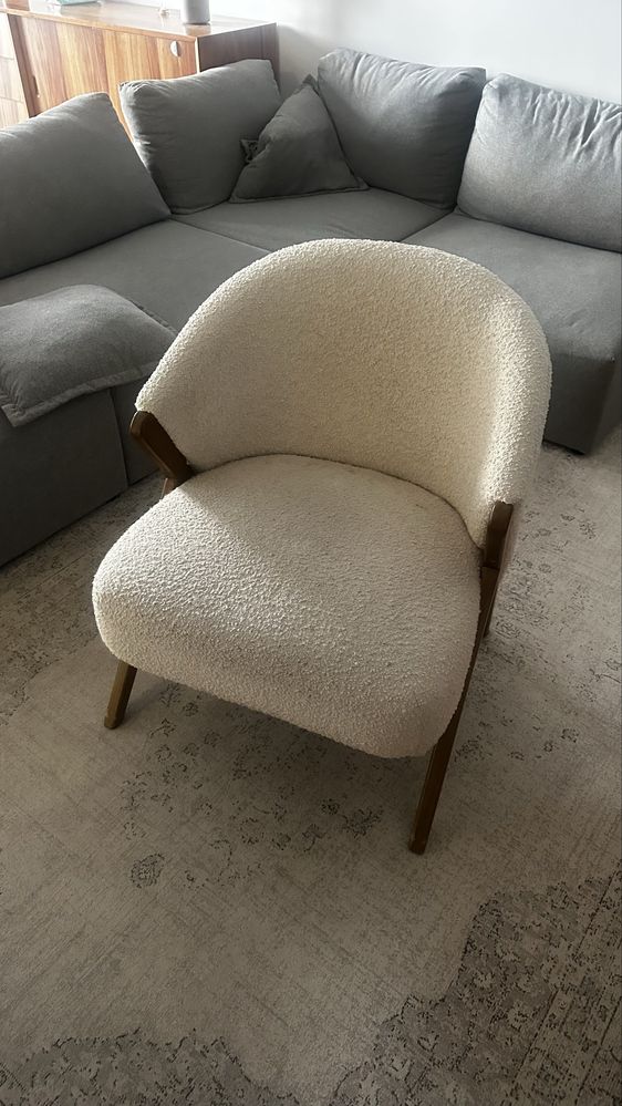 Poltrona muito confortavel.