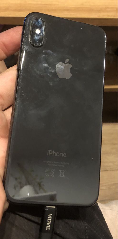 Iphone x uszkodzony wizualnie dobry