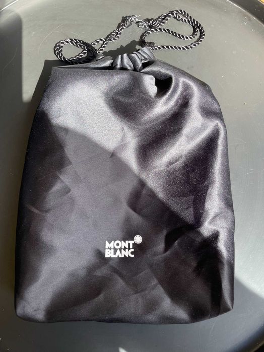 NECESSAIRE DE HIGIENE MONTBLANC - TRANSPARENTE PARA VIAGENS AEROPORTO