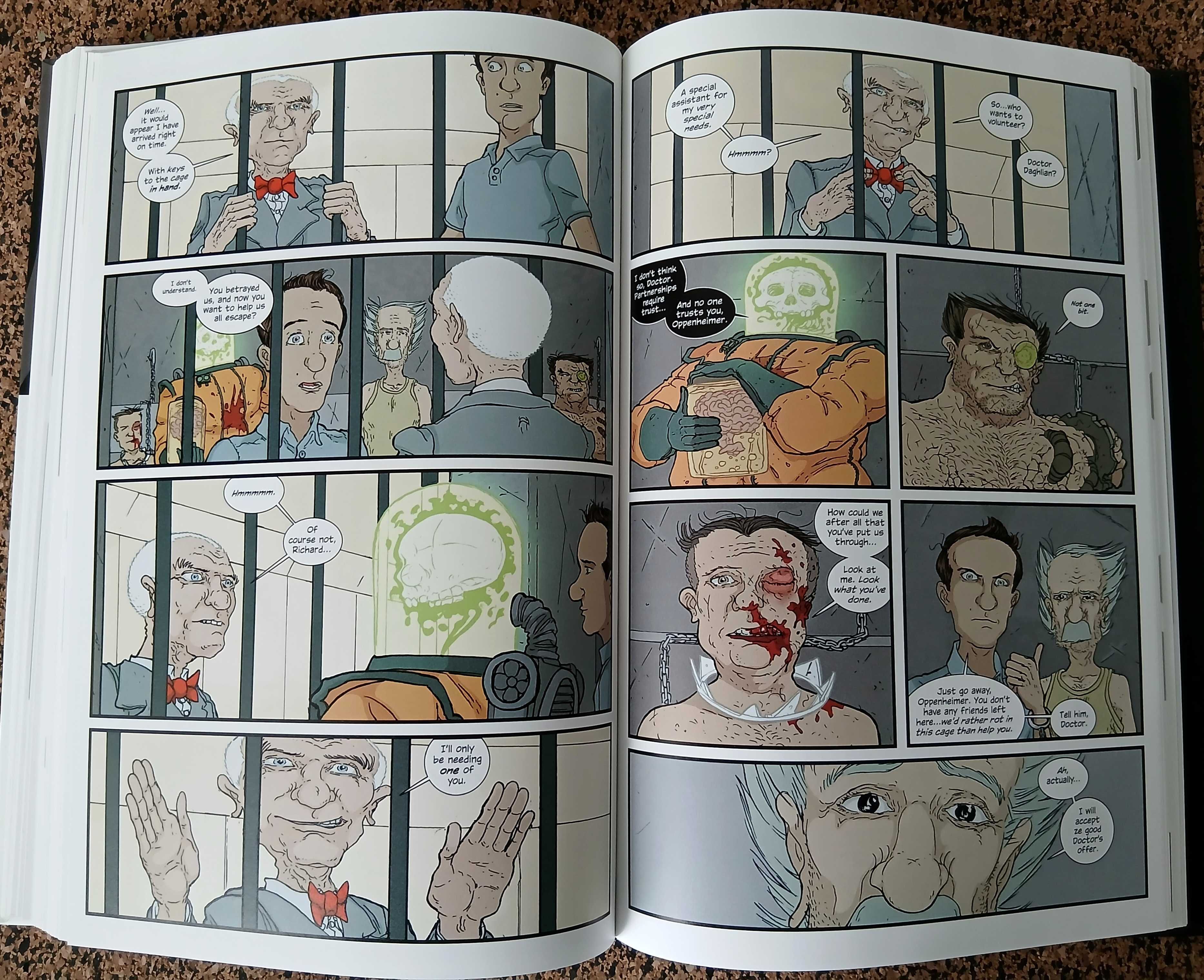 BD - The Manhattan Projects Deluxe Edition Book 2