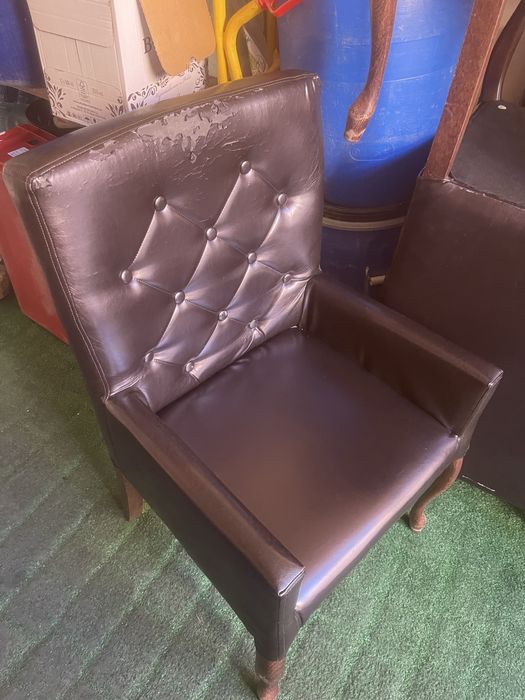 Krzesla do restauracji uzywane
