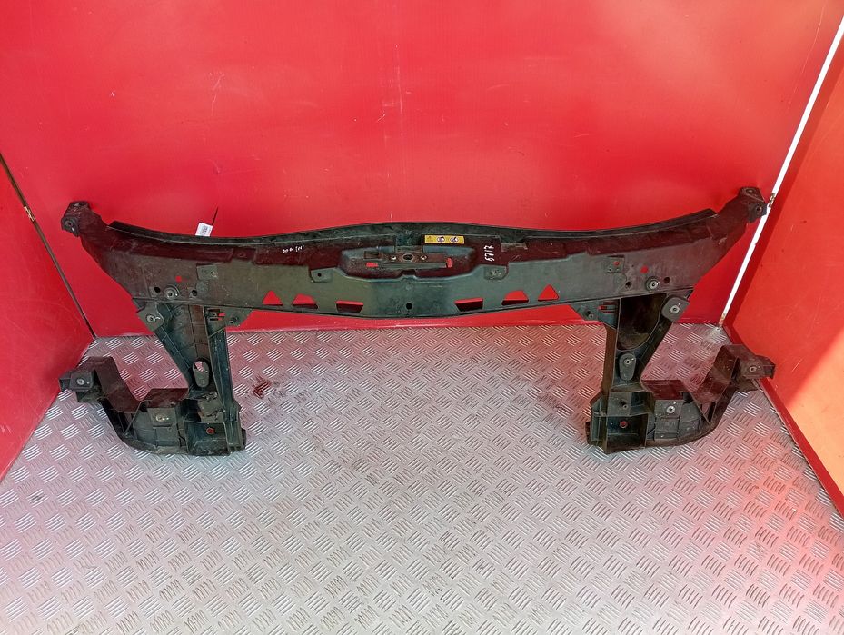 Панель передня Спринтер 906 телевізор Mercedes Sprinter W906 телевизор