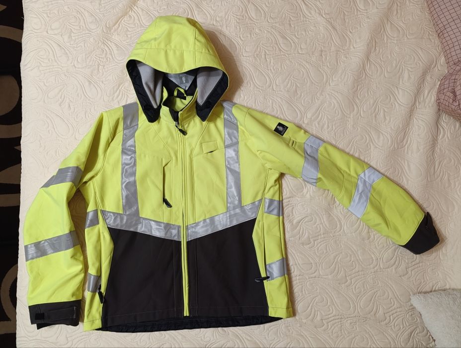 Рабочая  Зимняя куртка Softshell MASCOT SAFE SUPREME 2XL-3XL strauss