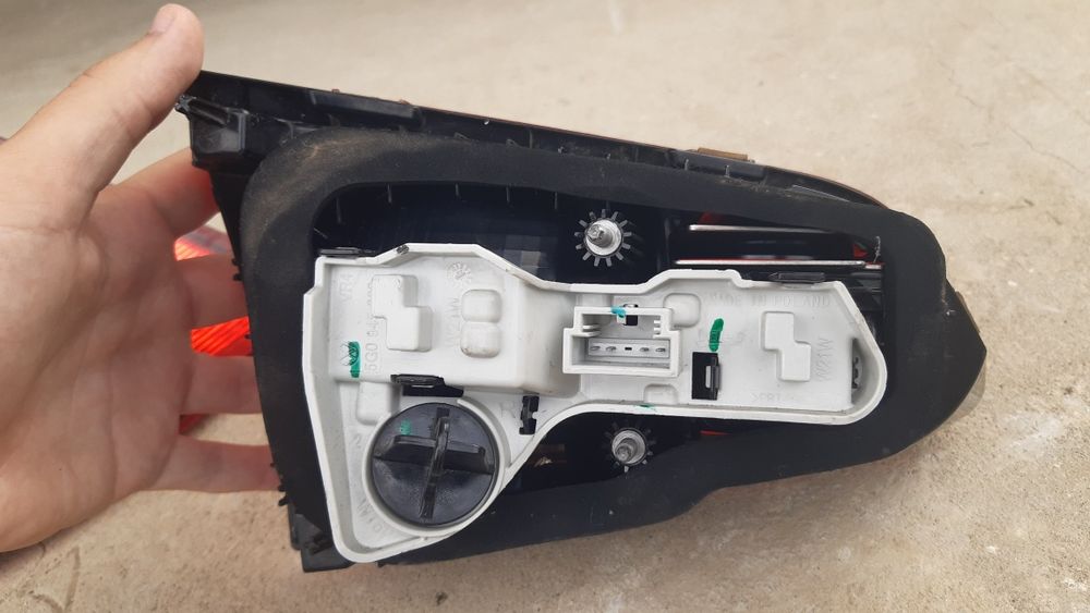 Задні фонарі vw golf 7 до рест