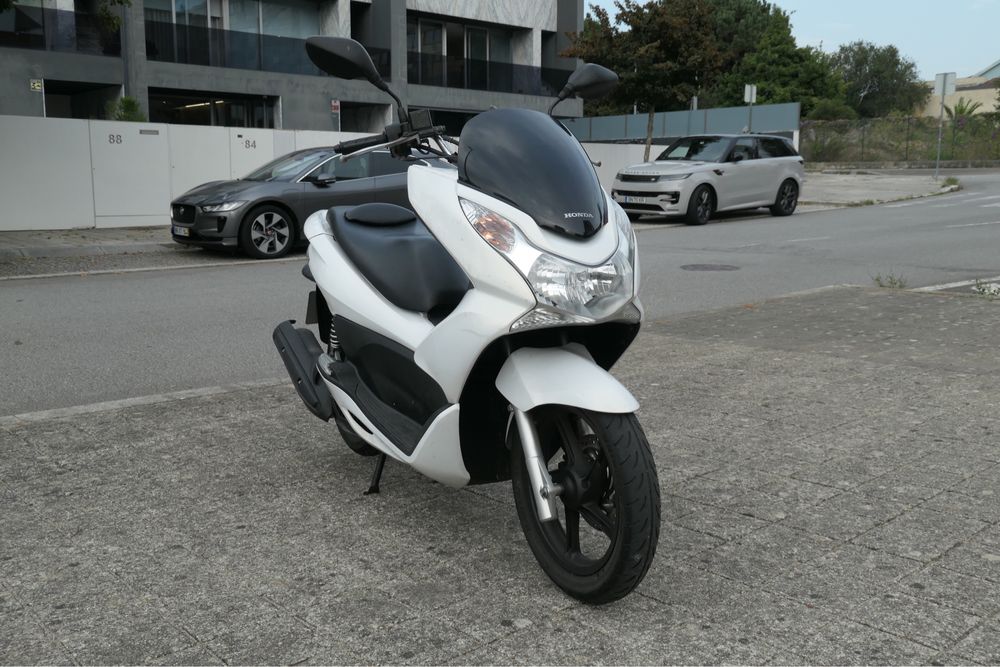 Honda PCX 125cc 17000km