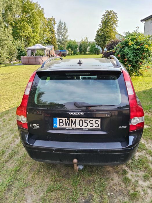 VOLVO V50 2006r. MOMENTUM, uszkodzony silnik
