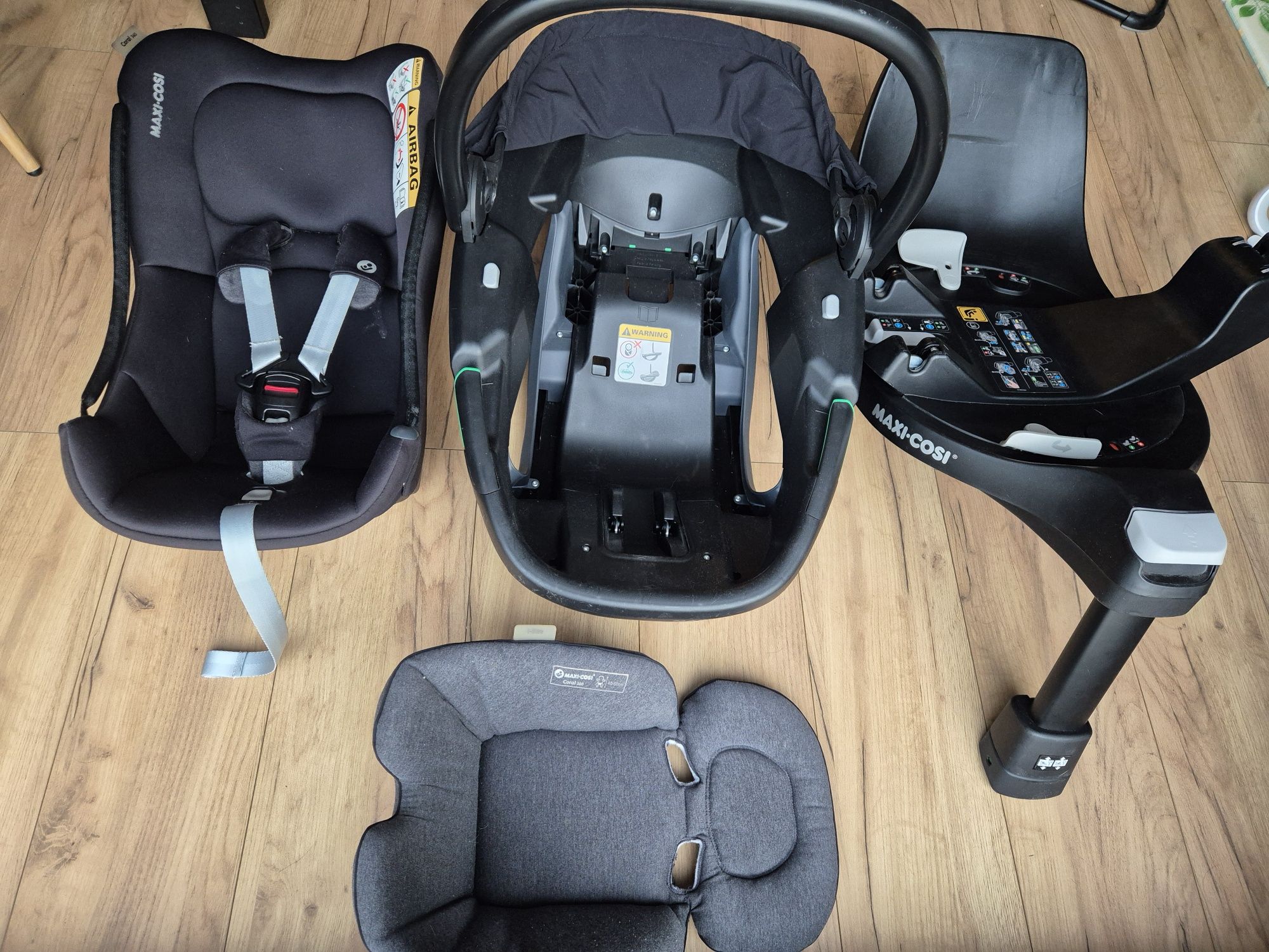 Maxi cosi coral 360 cały zestaw z bazą obrotową