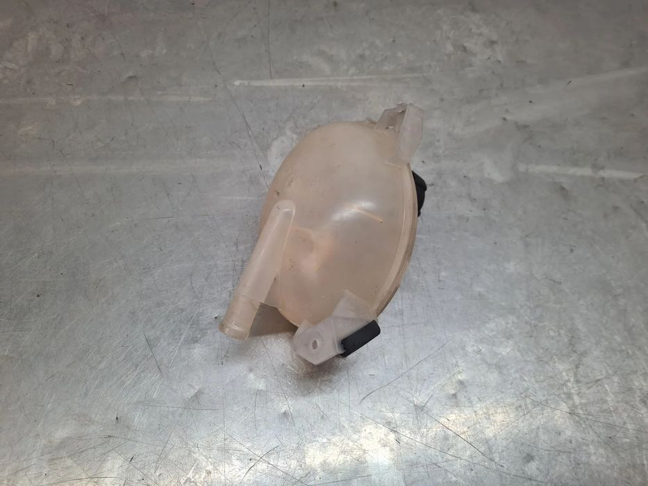 Reservatório / depósito da água / líquido de refrigeração RENAULT Capt
