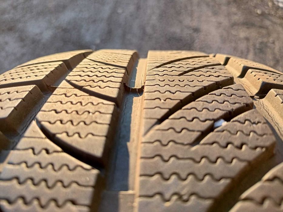 Koła zimowe 205/55R16