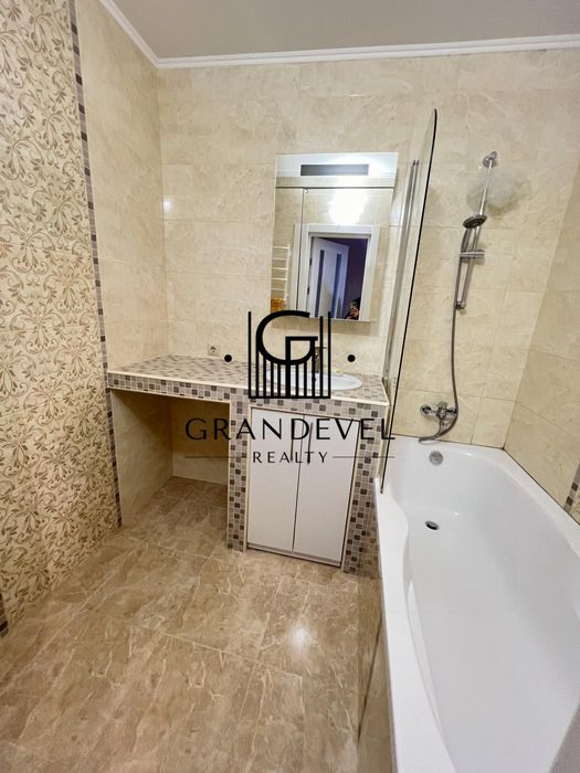 Продаж 3к квартири по вул. С.Данченка 1, Виноградар, Київ