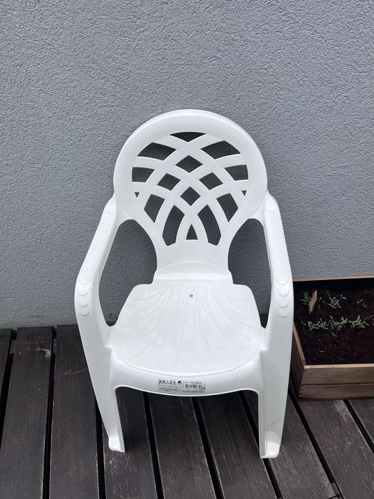 Cadeira plastico criancs