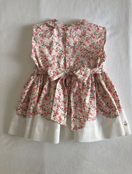 Vestido gola com flores e bordados | 12 meses
