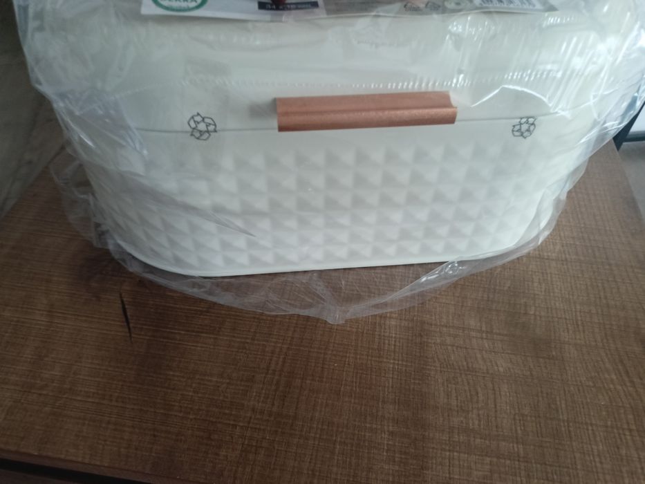 Chlebak biały ze złotem