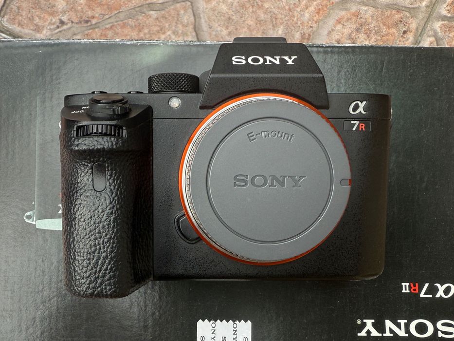 Sony A7R II – pełna klatka 42 Mpx, super stan, niski przebieg!