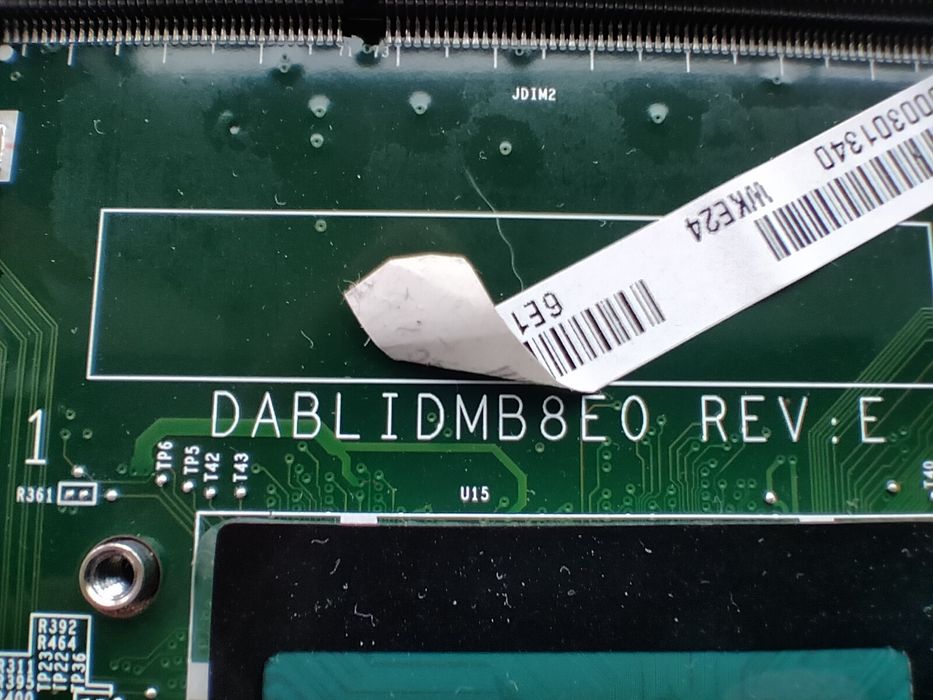 Материнська плата DABLIDMB8E0 REV:E несправна