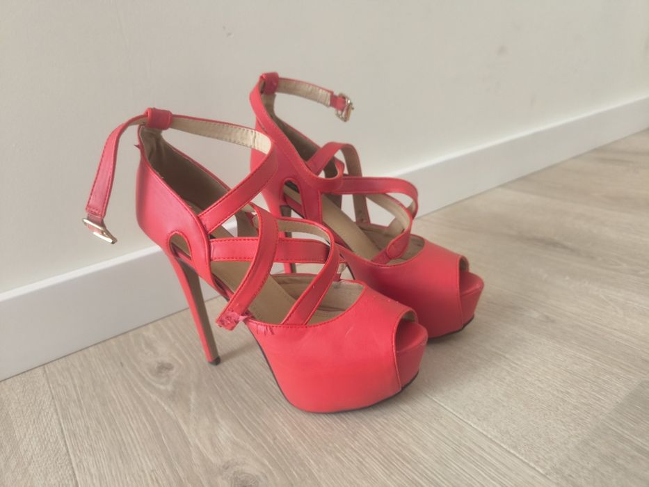 Sandały 41 czerwone