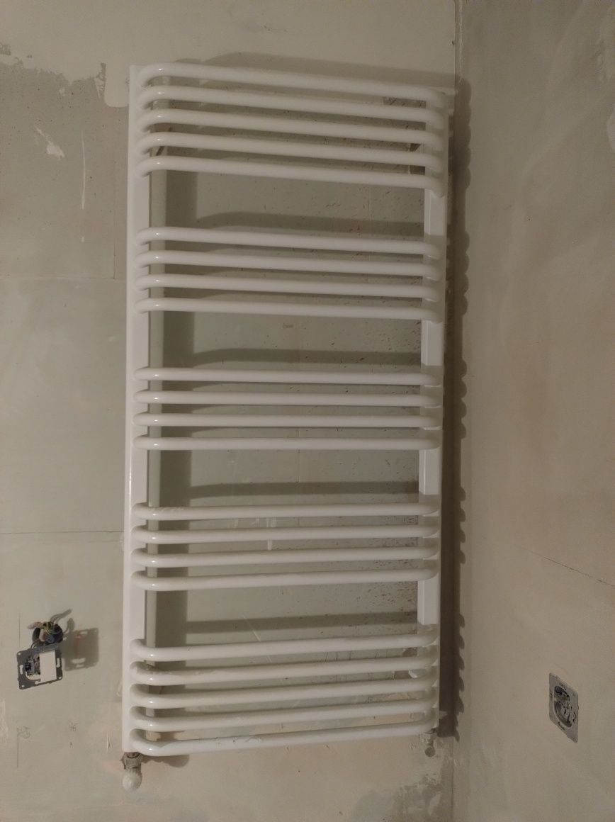 Grzejnik Łazienkowy 630W