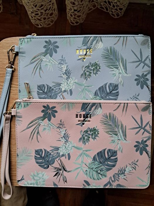 Мода і стиль. Жіноча косметичка