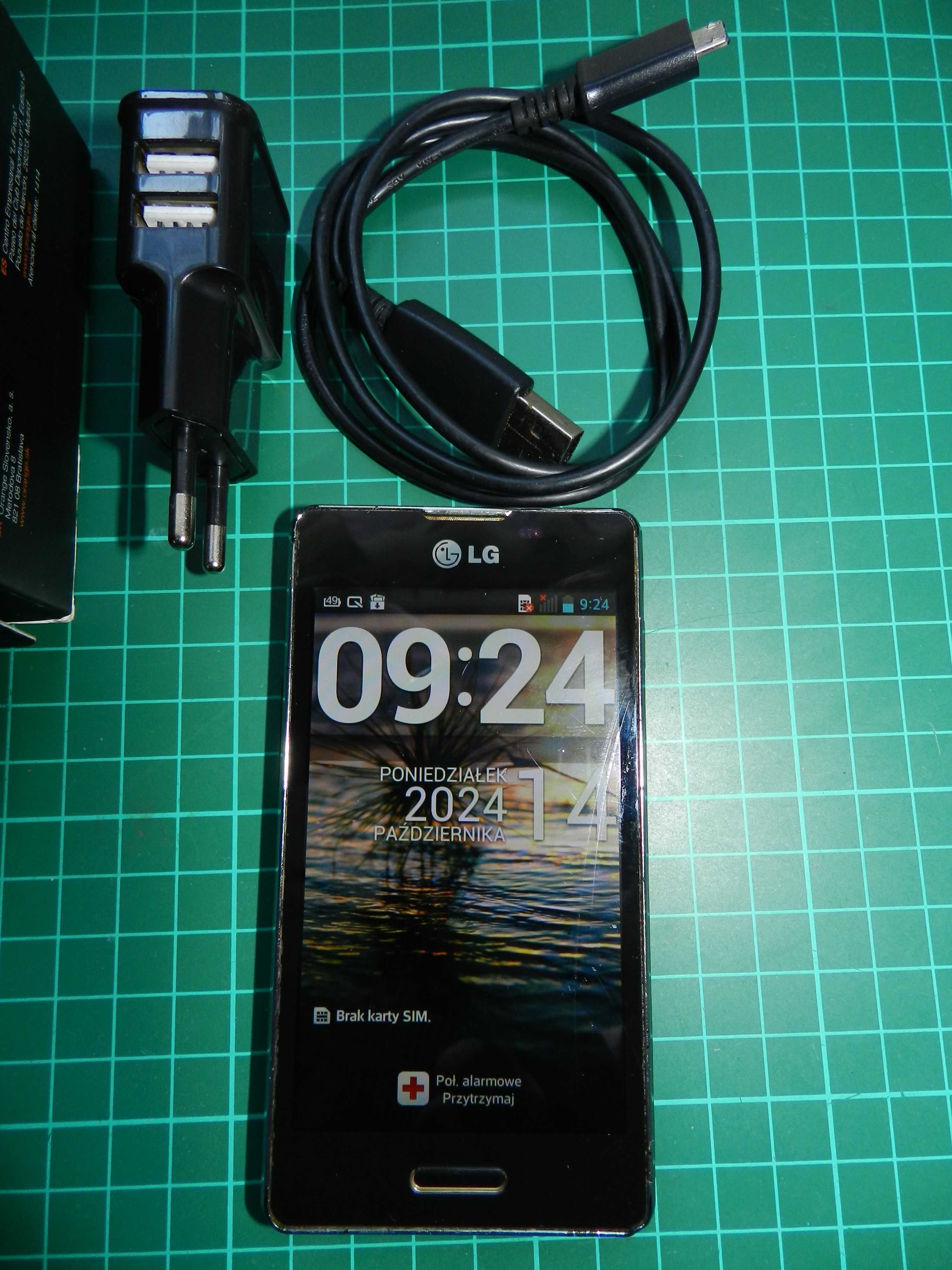 Telefon LG-E460.