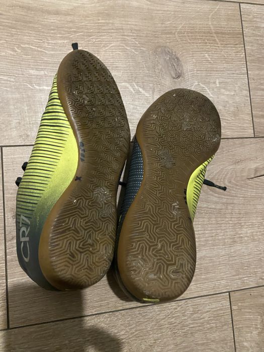 Футбольні сороконіжки дитячі