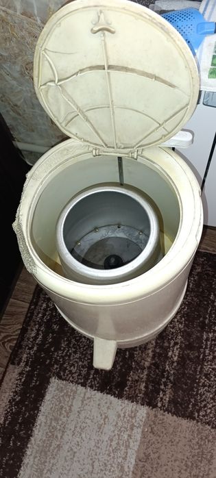 Центрифуга для Отжима Вещей
