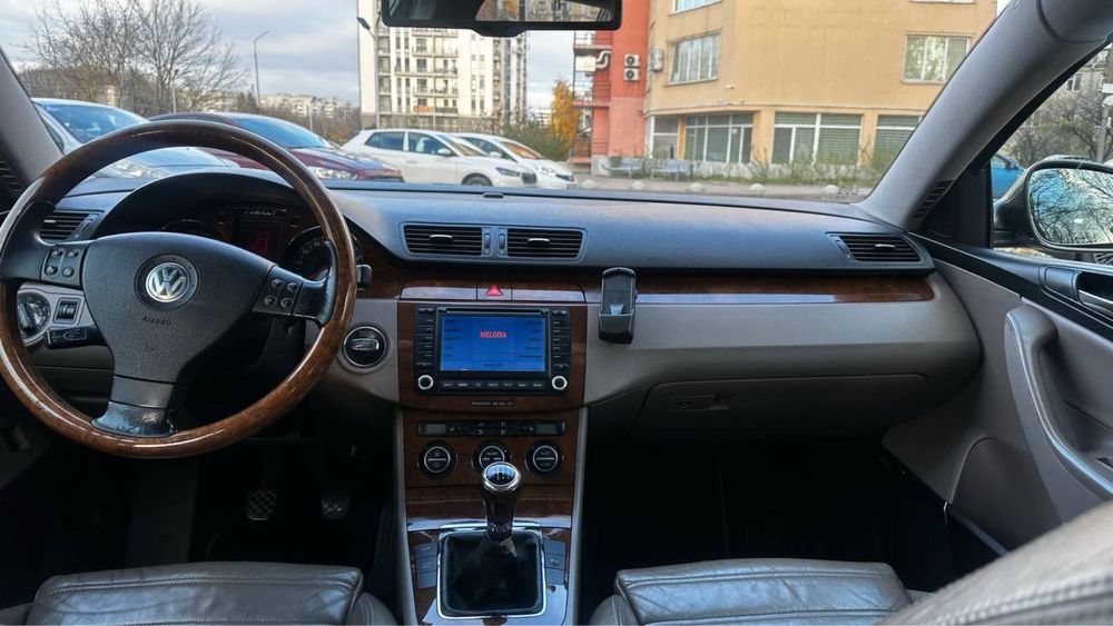 Продам Passat B6,ТОП комплектація,Авто у Львові.