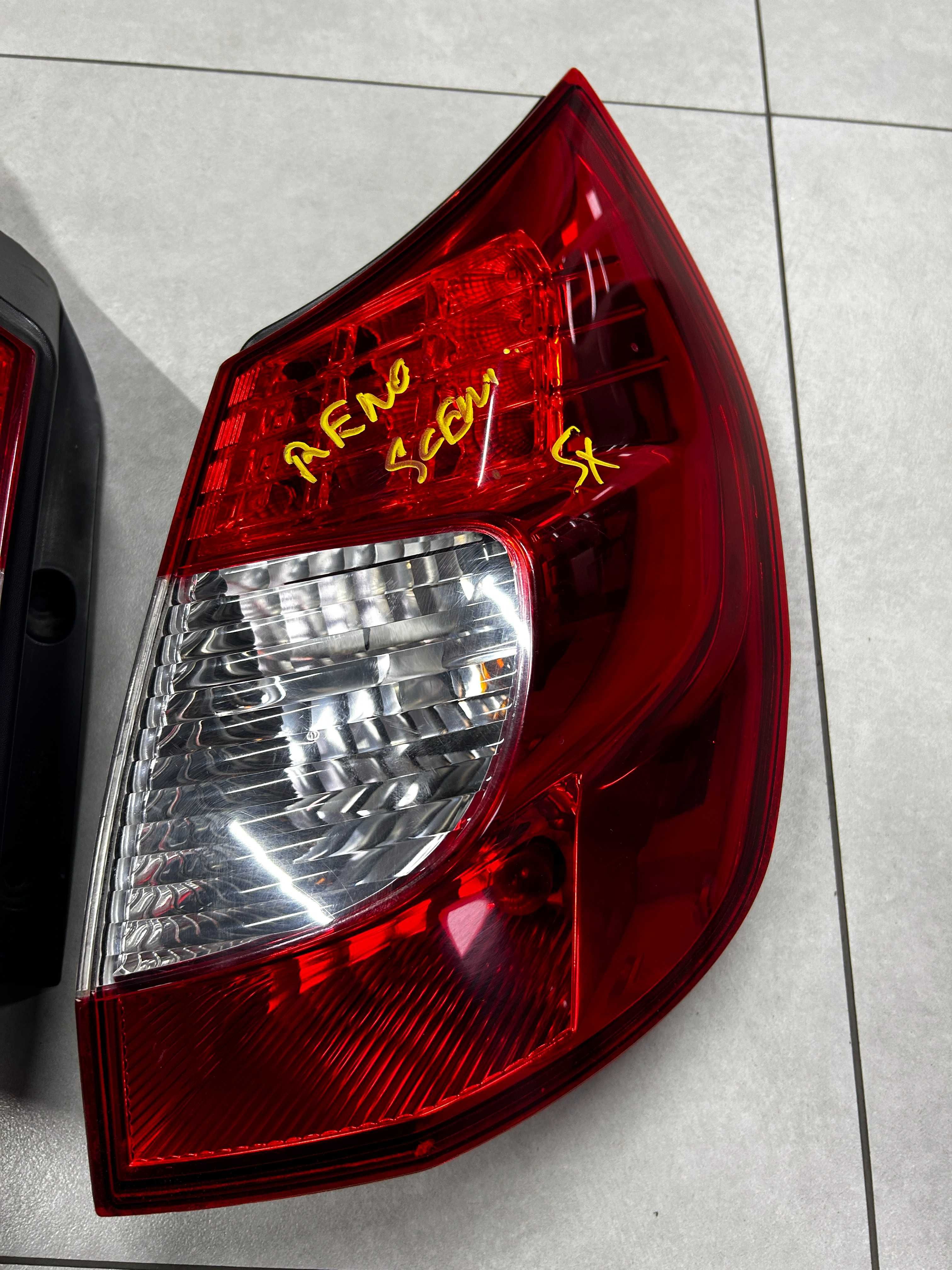 стопи стоп правий лівий фонарь задній Renault Scenic 2006-2009