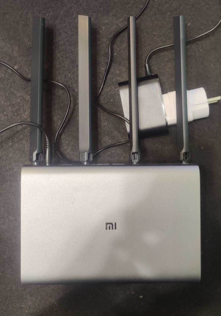Продам маршрутизатор Xiaomi Mi WiFi Router Pro R3P