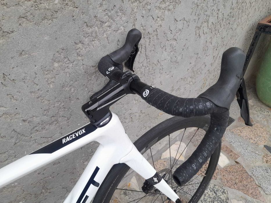 Bicicleta de corrida SWIFT