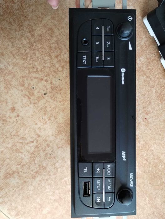radio Opel Vivaro B Trafic III 9345.8575