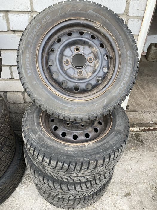 Резина зима на дисках 185/65 R14