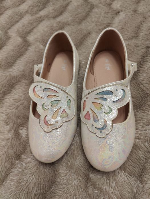 Туфельки святкові для дівчинки