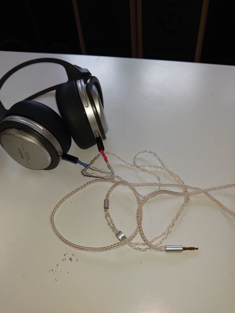 Наушники от Sound Reality. На базе Sony MDR-XD100