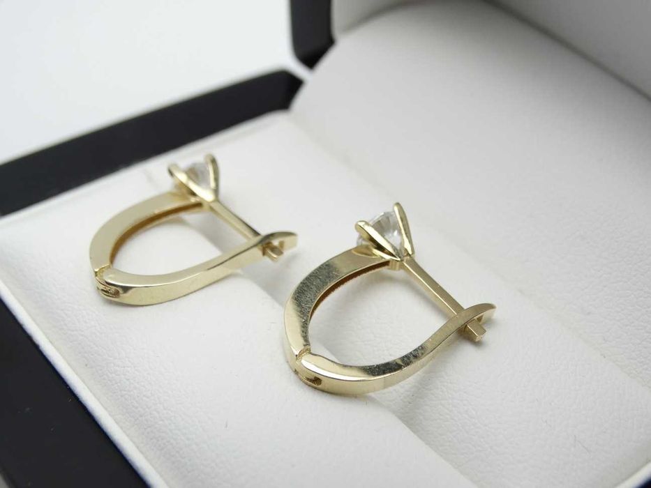 Piękne Złote Kolczyki 2,25g P585