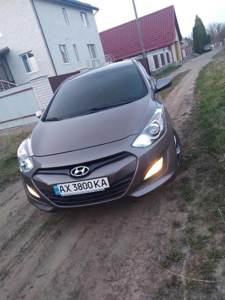 HYUNDAI I30 2014 avtomat 1,6