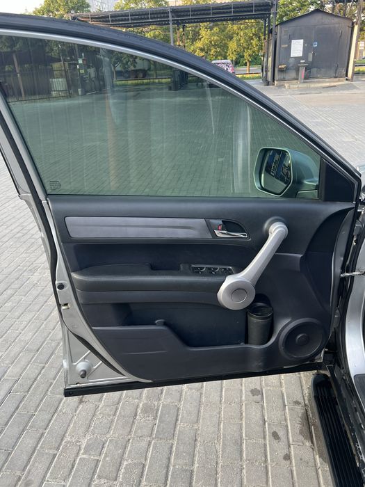 Продам honda cr-v 2.0