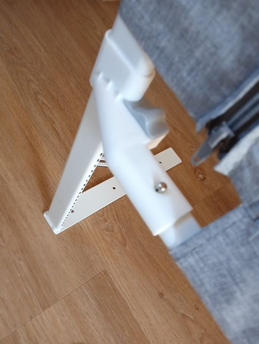 Wysoka Barierka zabezpieczająca na łóżko