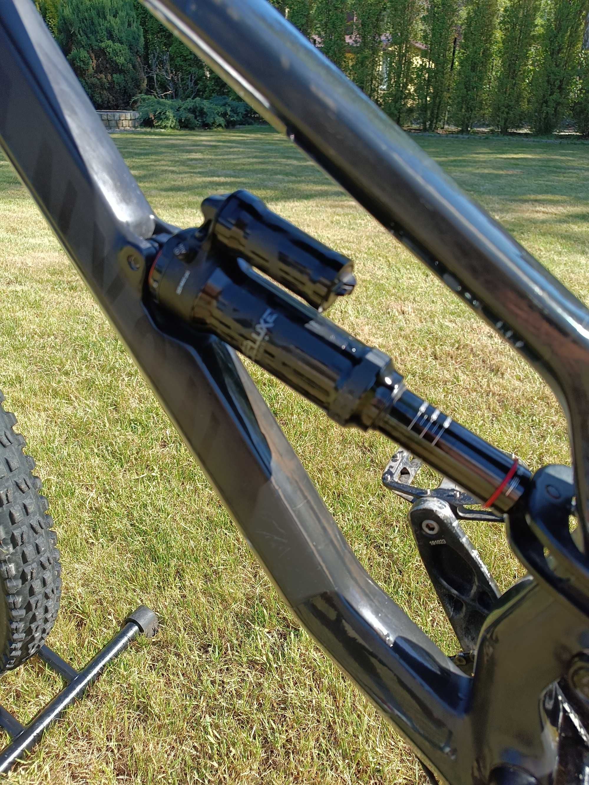 Canyon torque cf 7 L 2020 carbon
