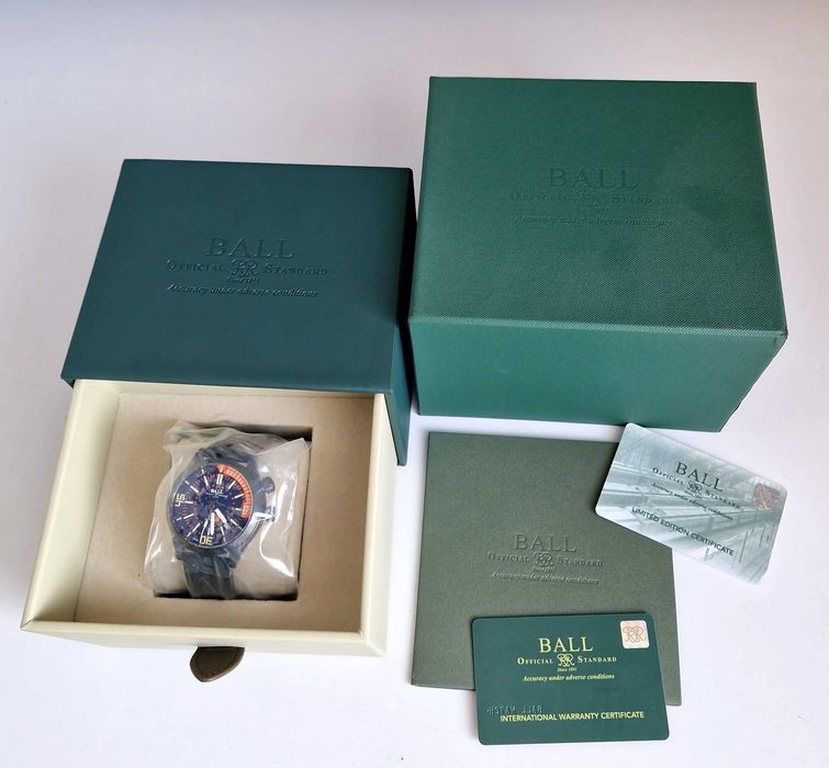 Ball Engineer Master II Diver GMT DG1020A-P4-BEOR