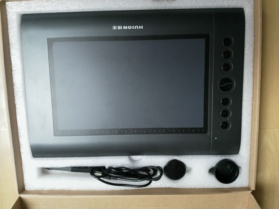 Tablet graficzny Huion H610