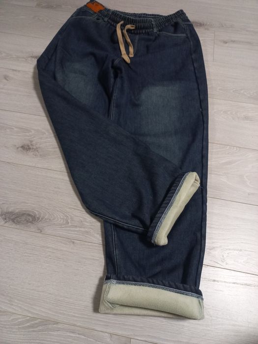 Продам штани,на хутрі пояс на резинці з шнурком