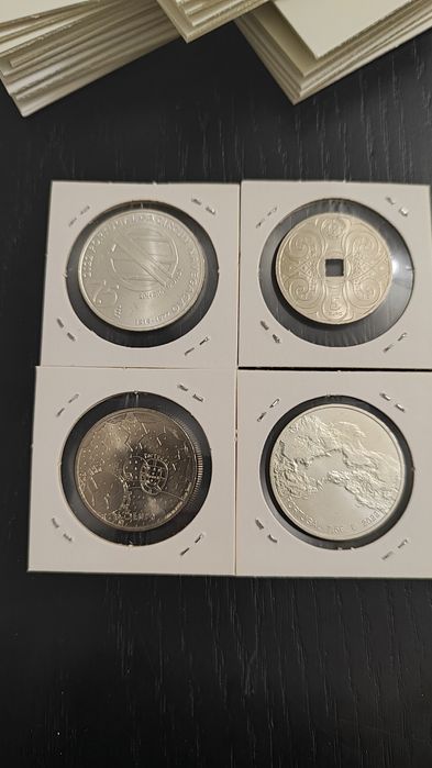 Vendo coleção só para verdadeiros interessados