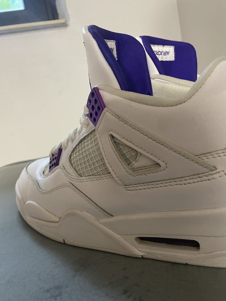 Jordan 4 metalic purple