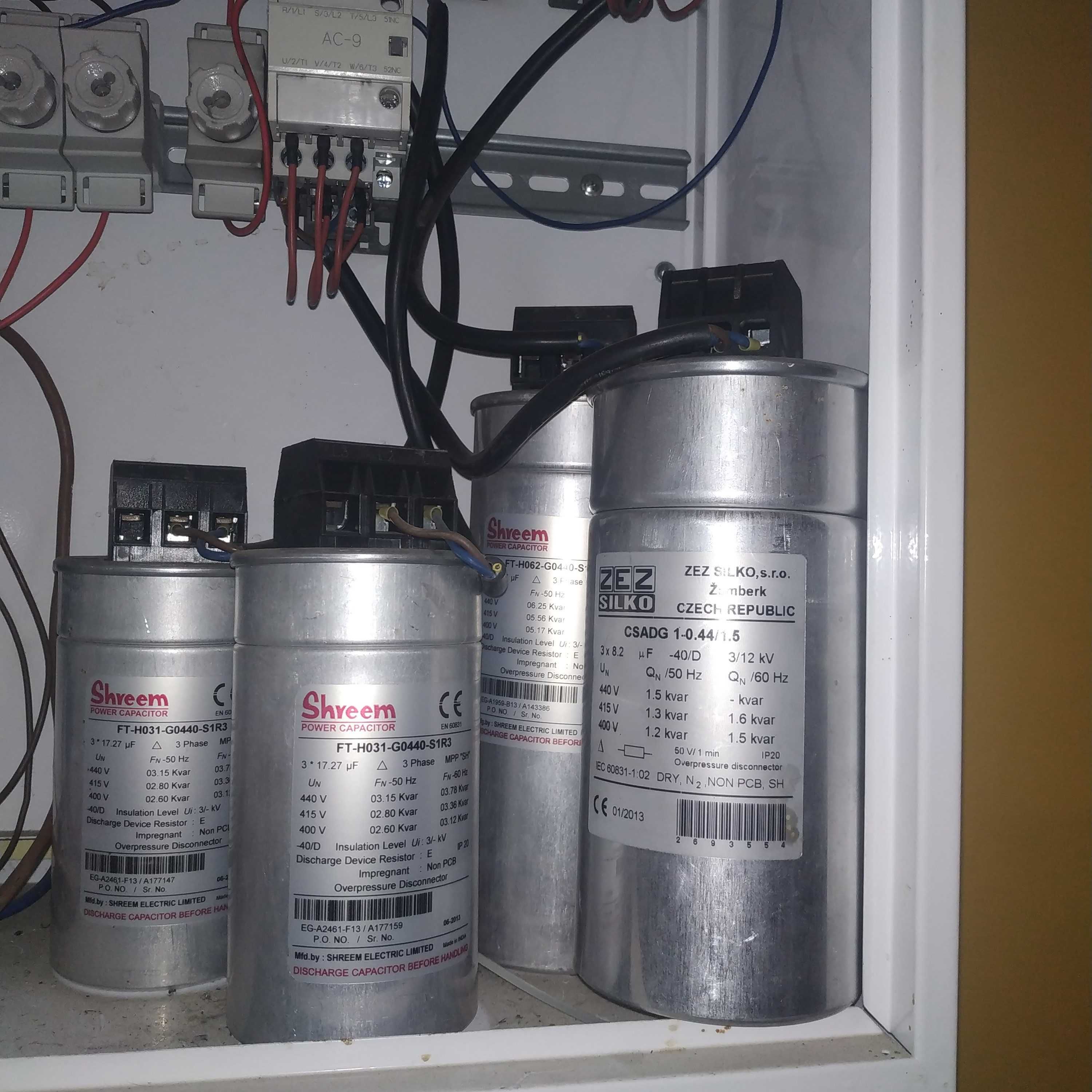 Bateria kondensatorów-kompensacja mocy biernej 14,05 Kvar