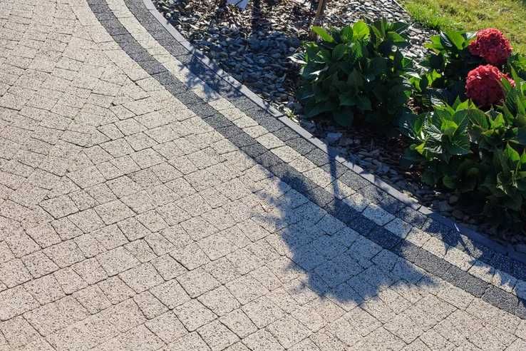 Obrzeże chodnikowe / trawnikowe/ krawężnik Polbruk 6x20 / 8x25 / 8x30